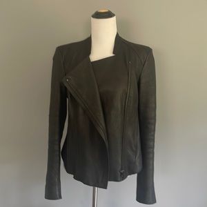 Leather jacket black size medium